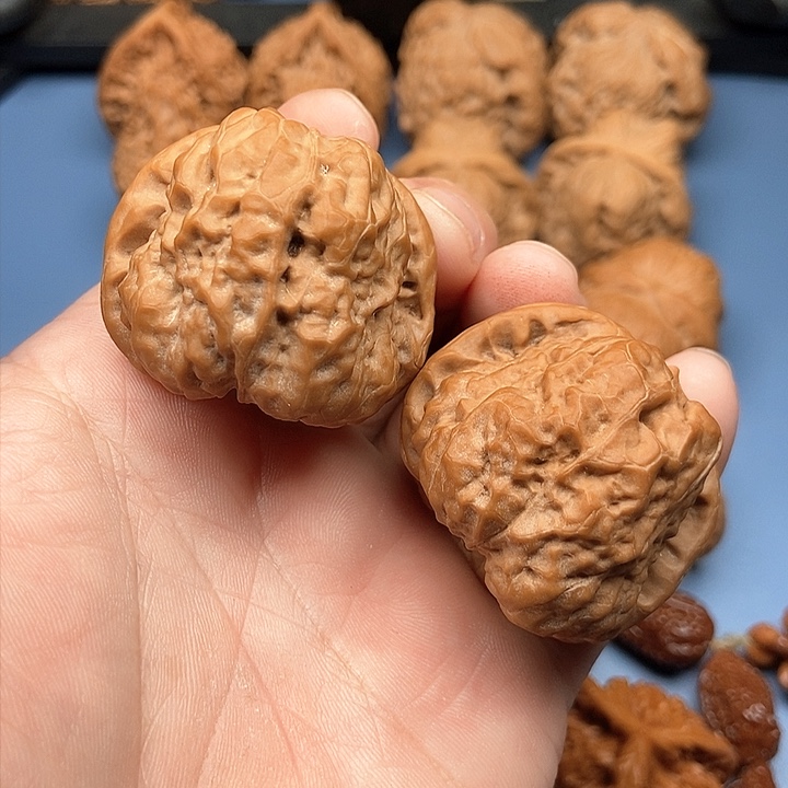 文玩核桃把件蛤蟆头