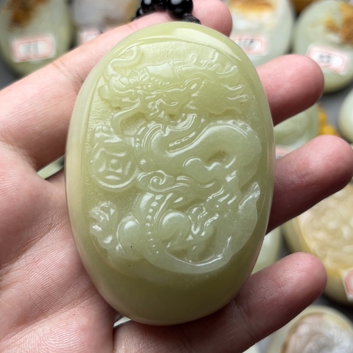 用****2石材方解石手把件