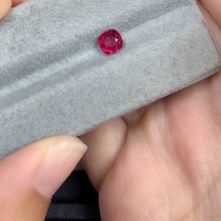 裸石尖晶石红色尖晶石