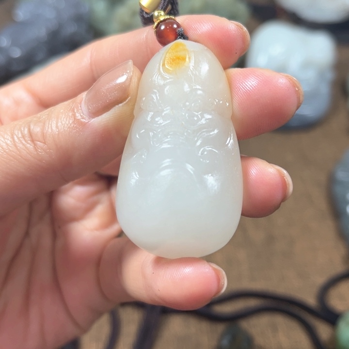 【闪购商品】和田玉吊坠未镶嵌