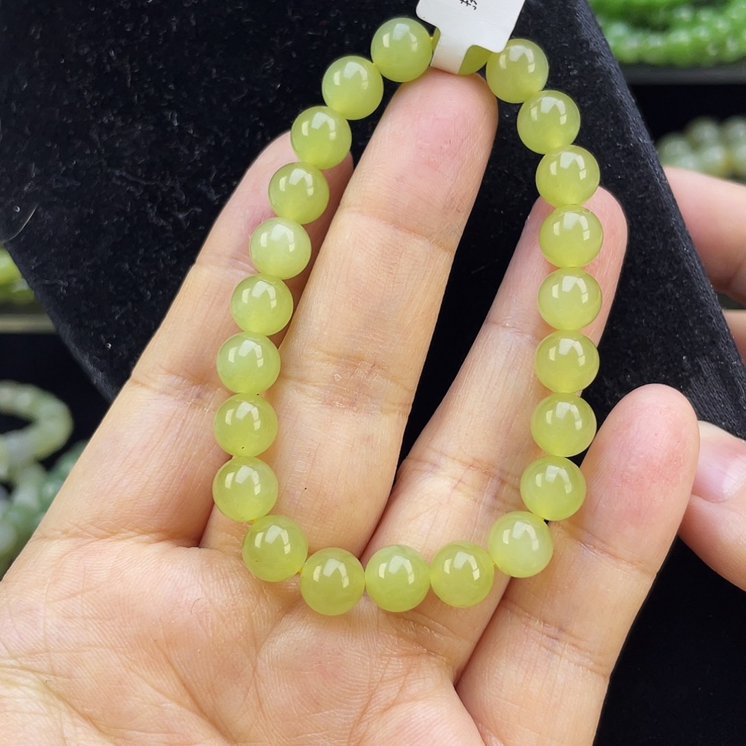 粤****和田玉未镶嵌手链