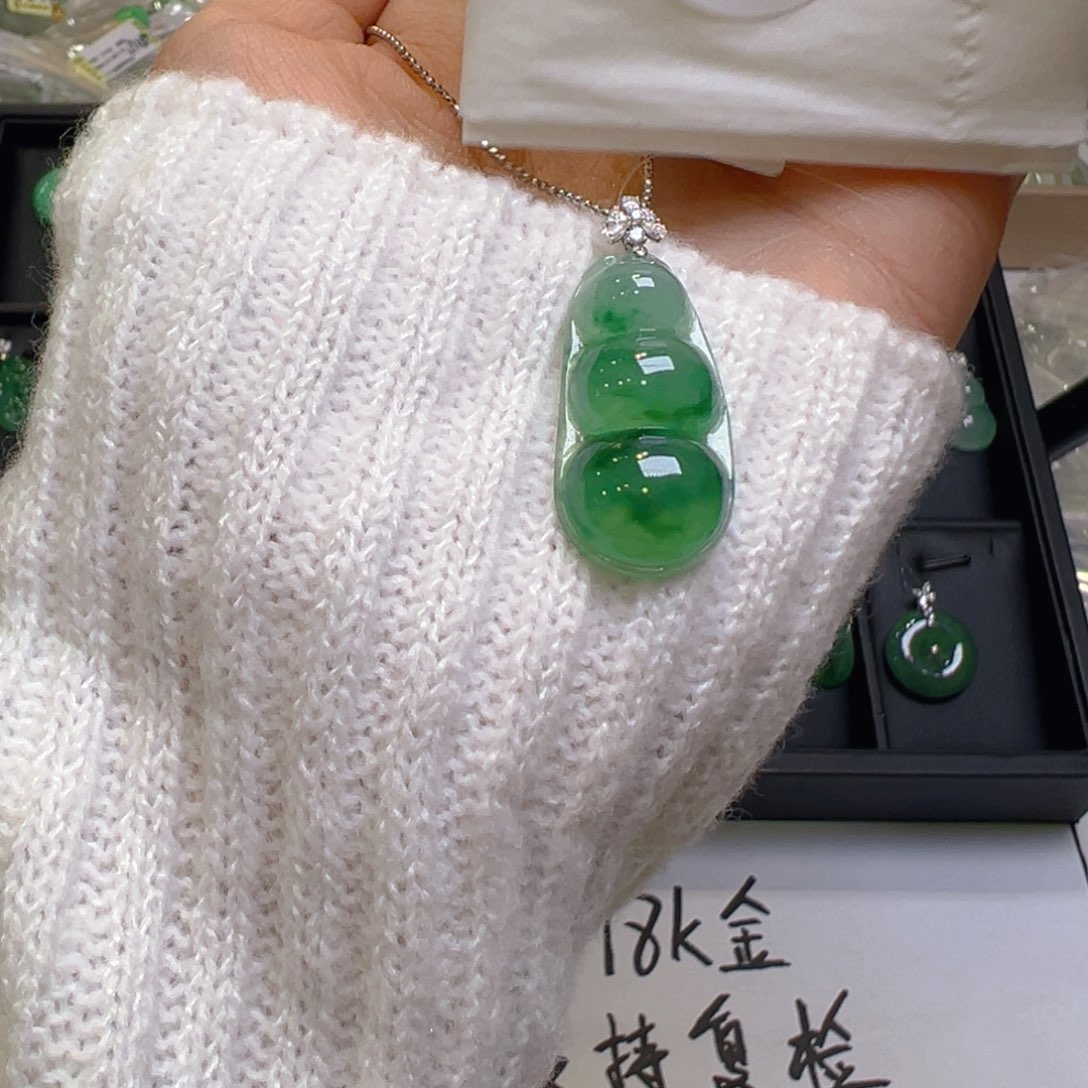 翡翠18K金镶嵌吊坠(不含链)