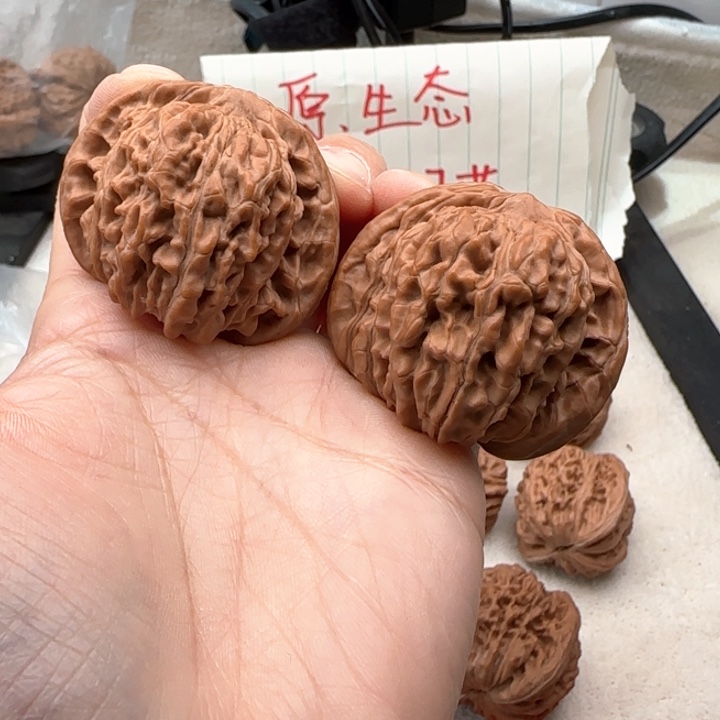 文玩核桃吊坠轻**?房山楼子42