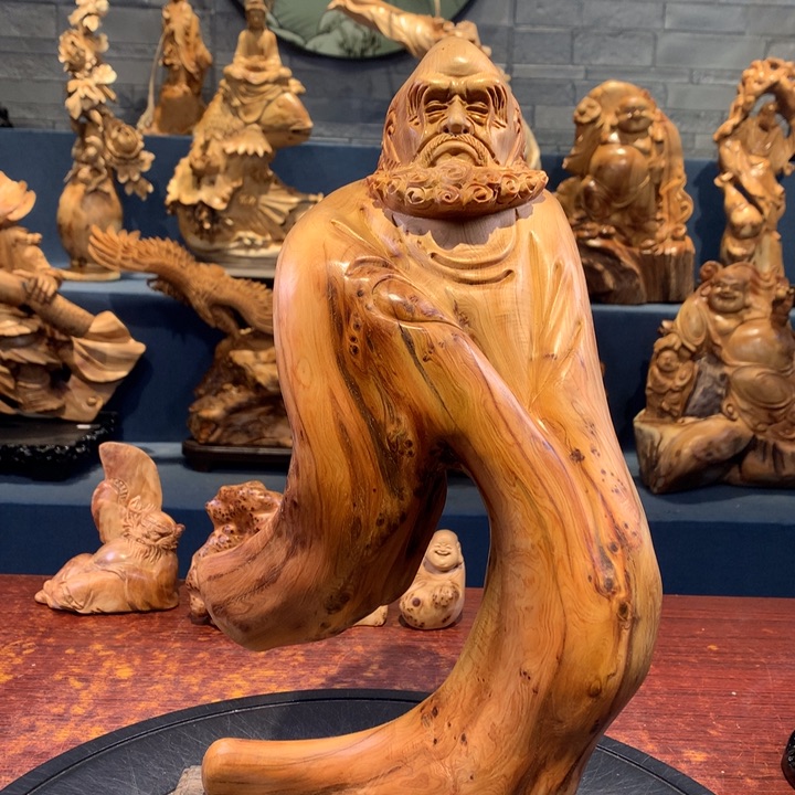 柏木（崖柏）根雕摆件