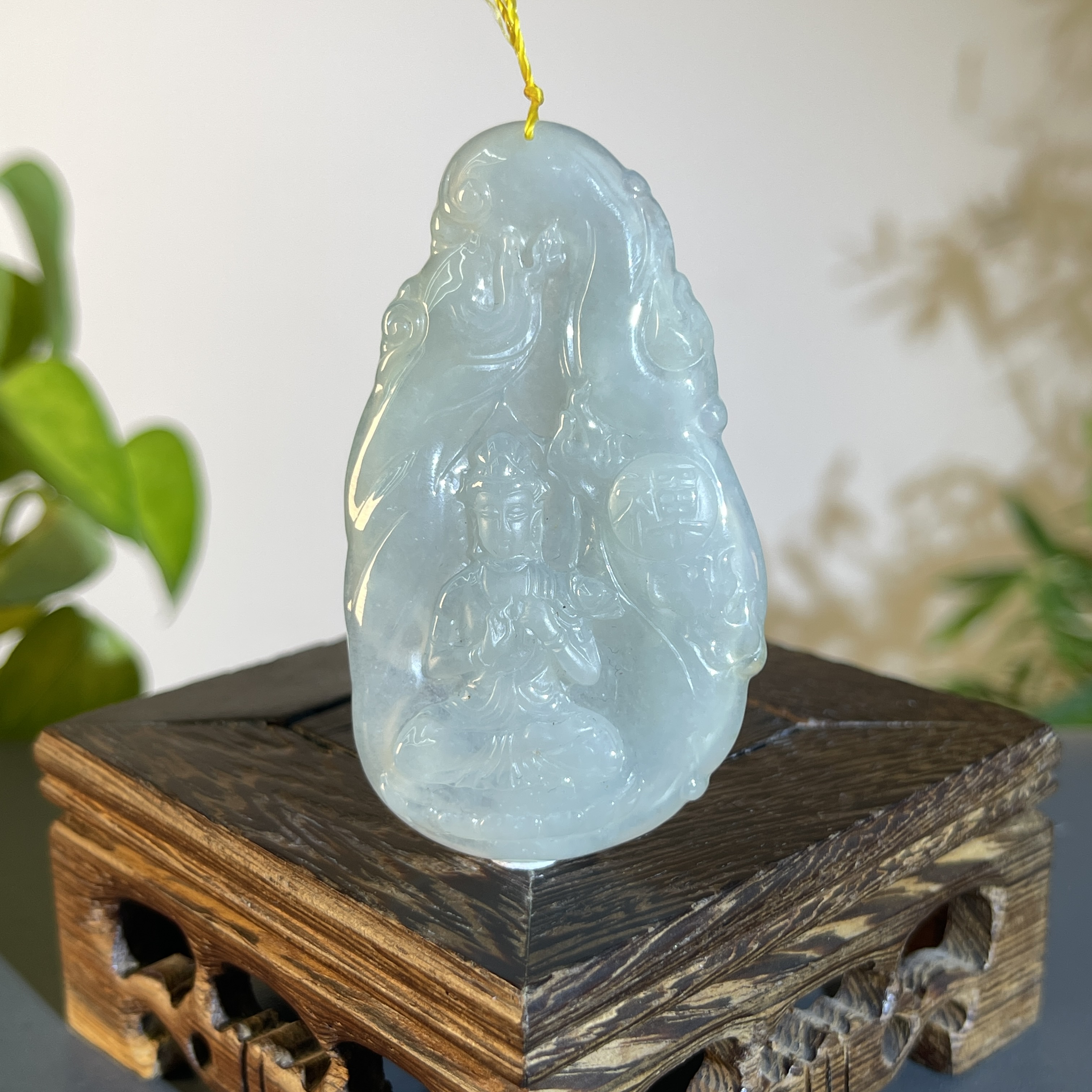 JXW04-99  天然缅甸A货翡翠 观音