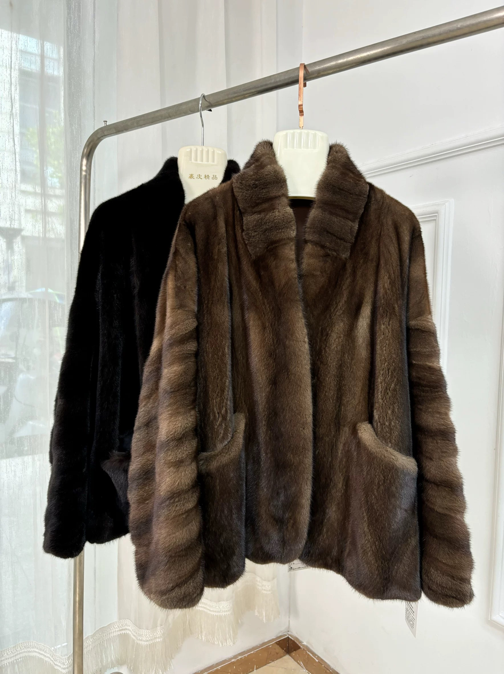 652号（65长）进口紫金短二天鹅绒水貂皮草中长款女装领口袖子抽刀