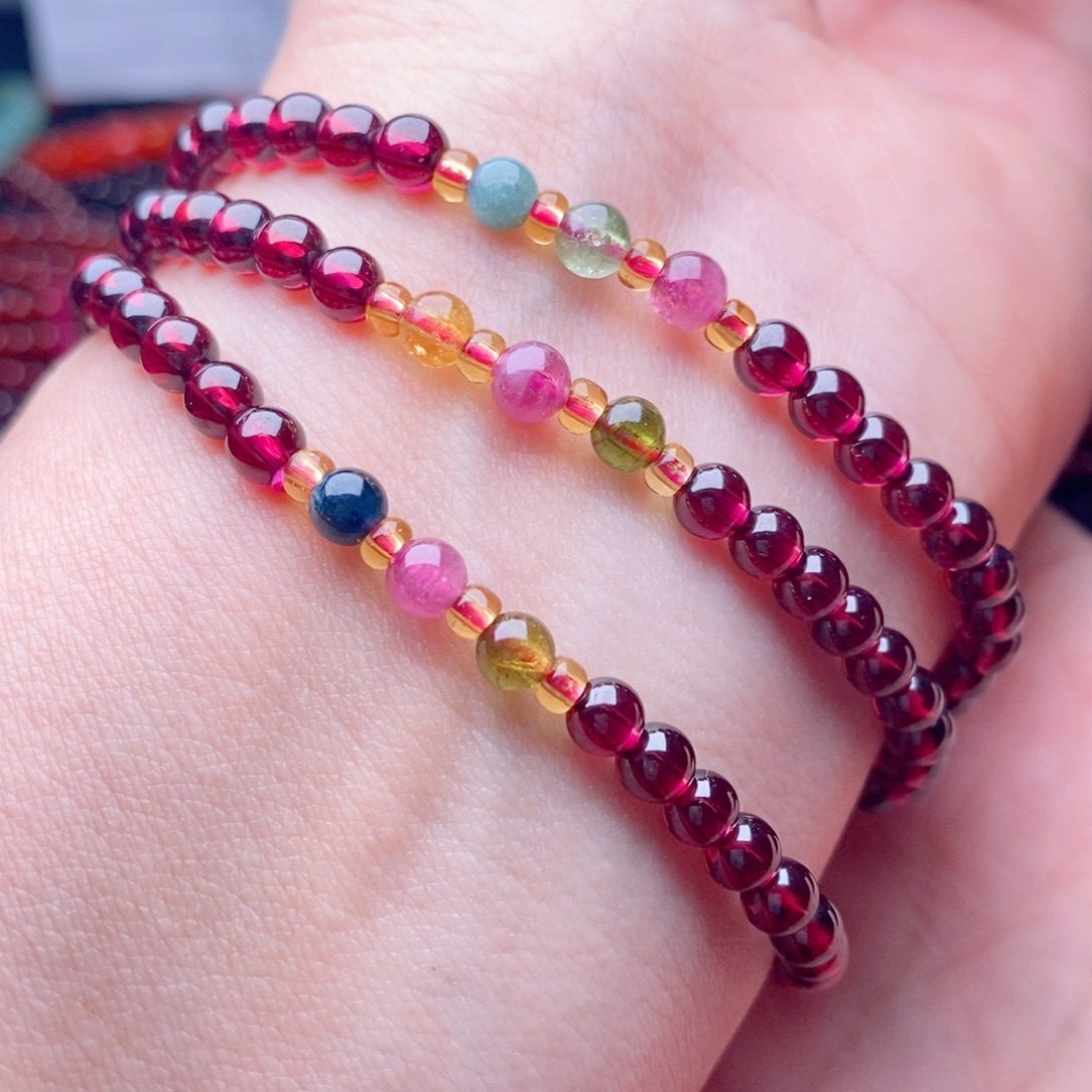 手链未镶嵌石榴石