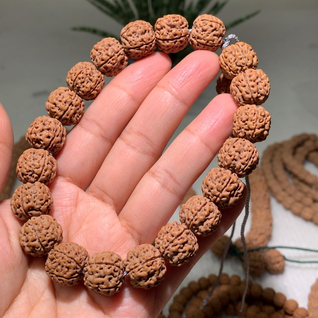 金刚菩提吊坠蜂巢手串14.2