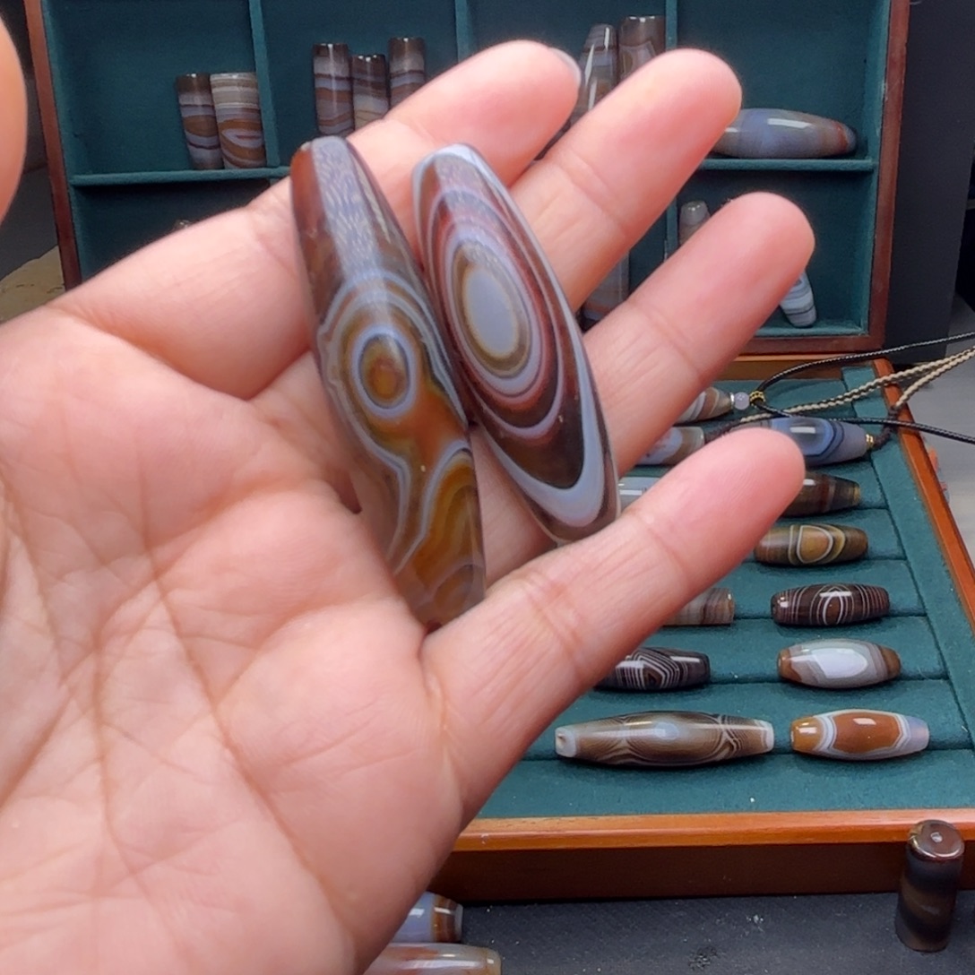 骑***江玛瑙/玉髓未镶嵌颈饰