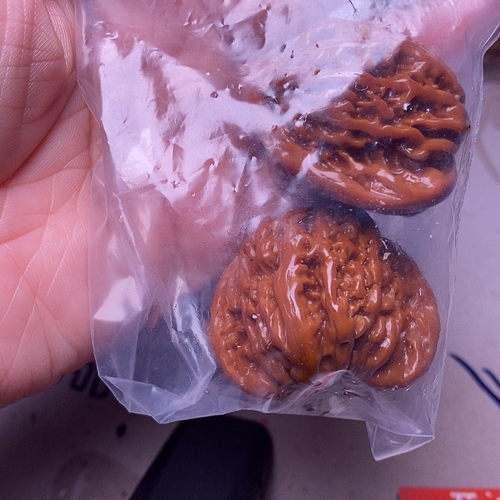应***天文玩核桃吊坠篓子