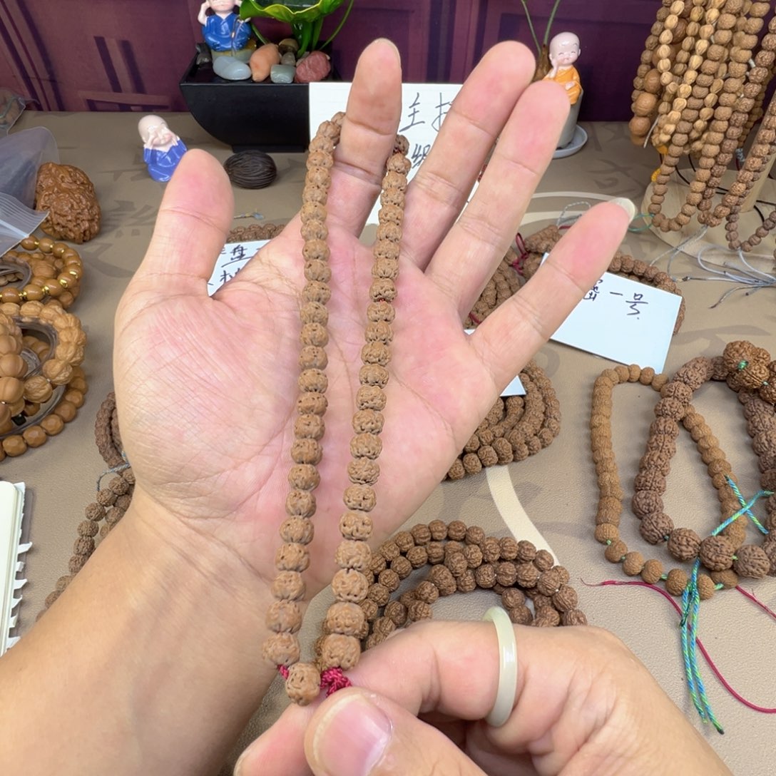 l***.手串金刚菩提佛手小金龙8+三日红