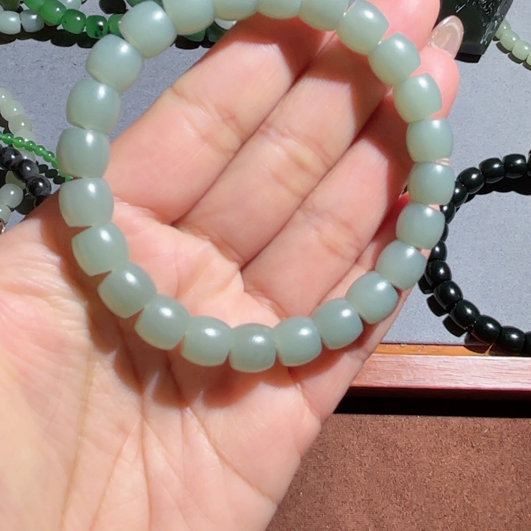 和田玉手链未镶嵌