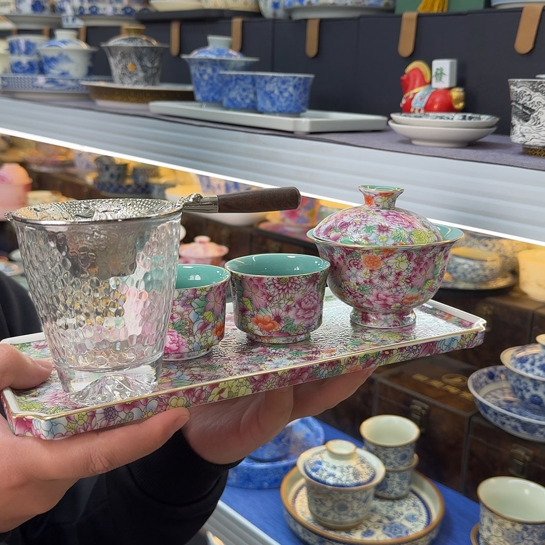 我们的目标是成为一个优秀的人