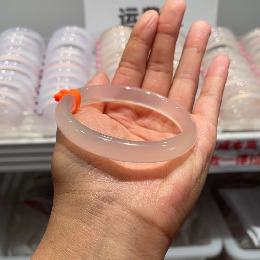 玛瑙/玉髓手镯未镶嵌B****.