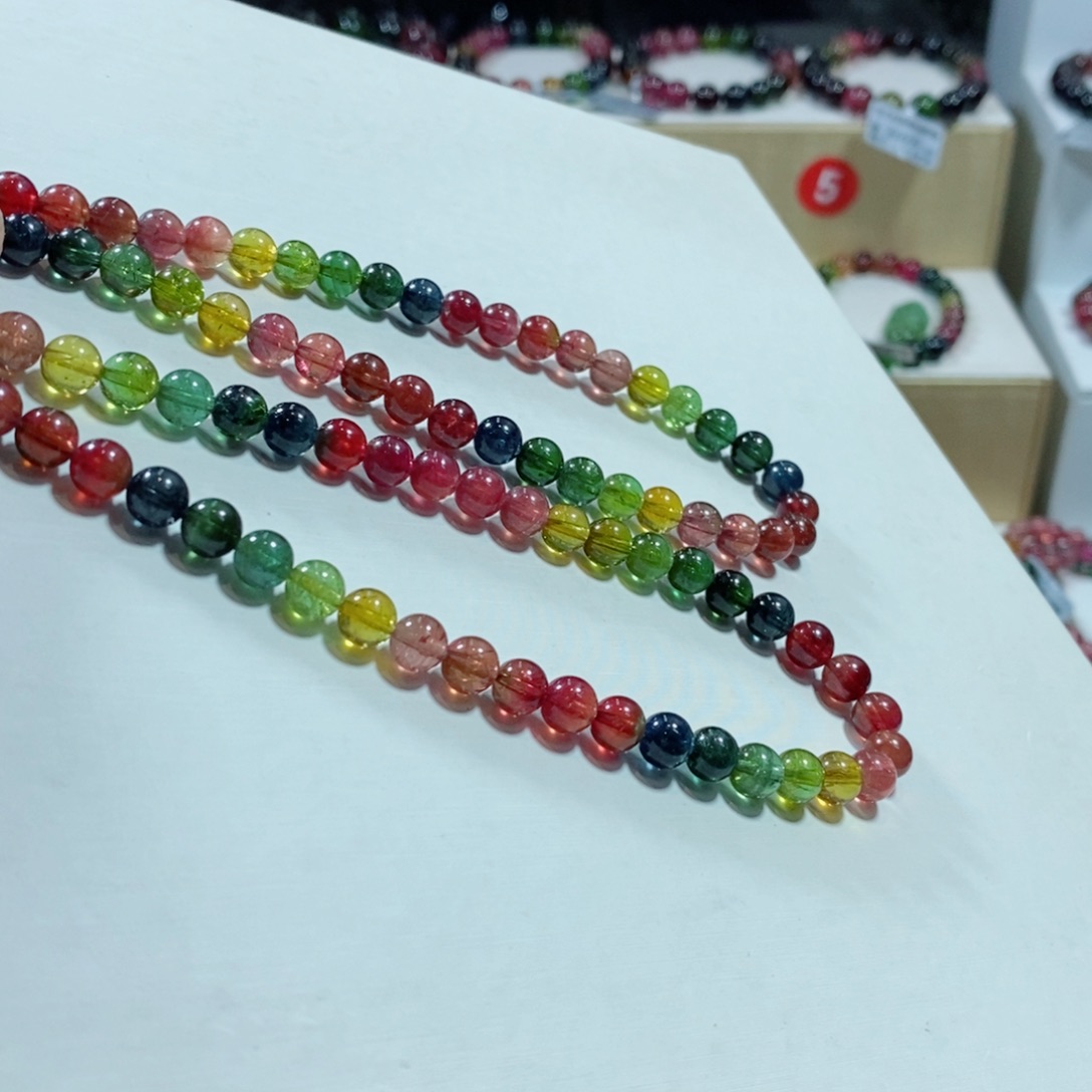 碧玺手链未镶嵌悟*?碧玺