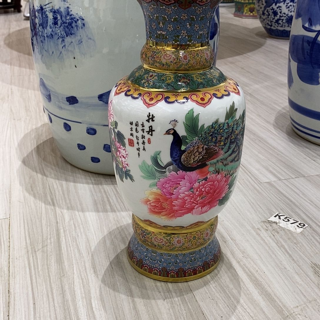农***人摆件陶33cm珐琅彩孔雀瓶子