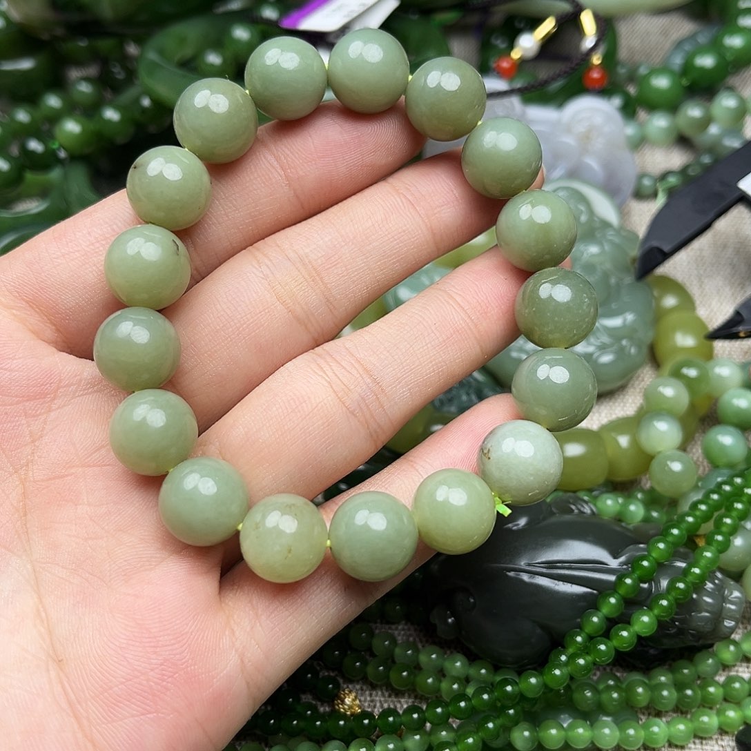 未镶嵌手串和田玉