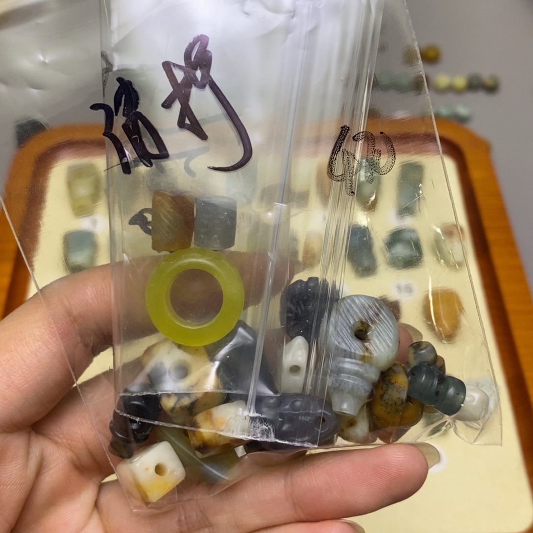 ๑***°蛇纹石玉未镶嵌配饰