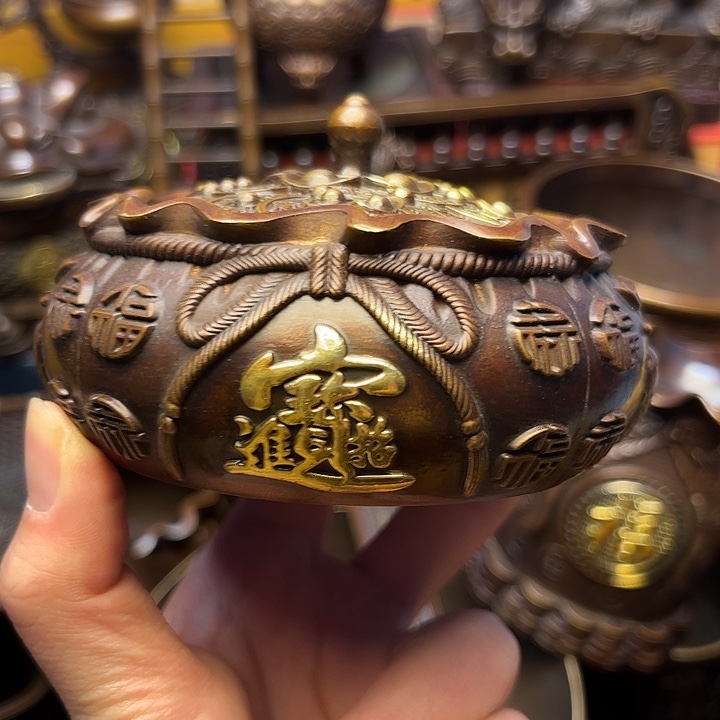 精美铜器摆件下单