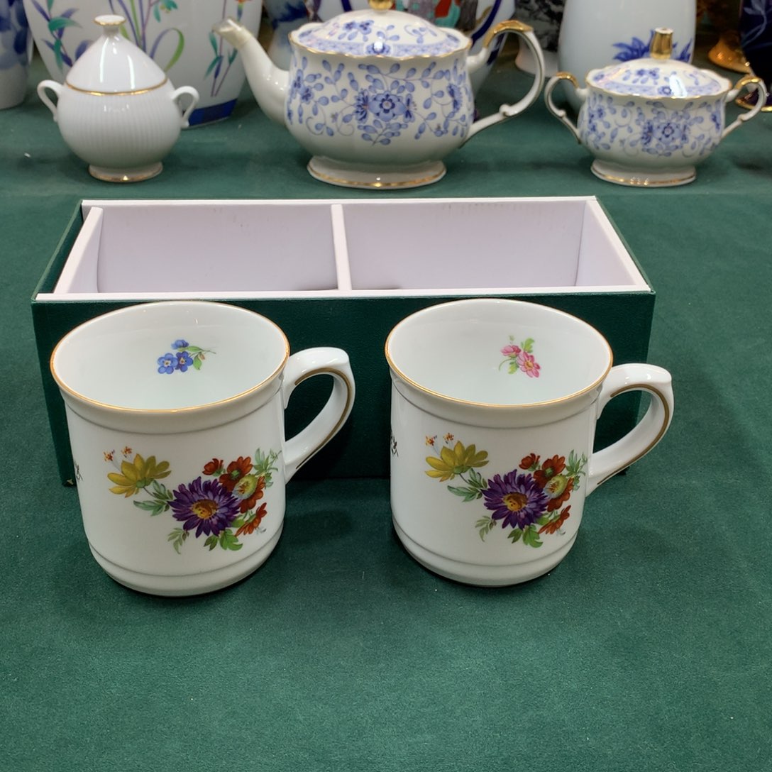 摆件全是大漂亮瓷器啊美美哒