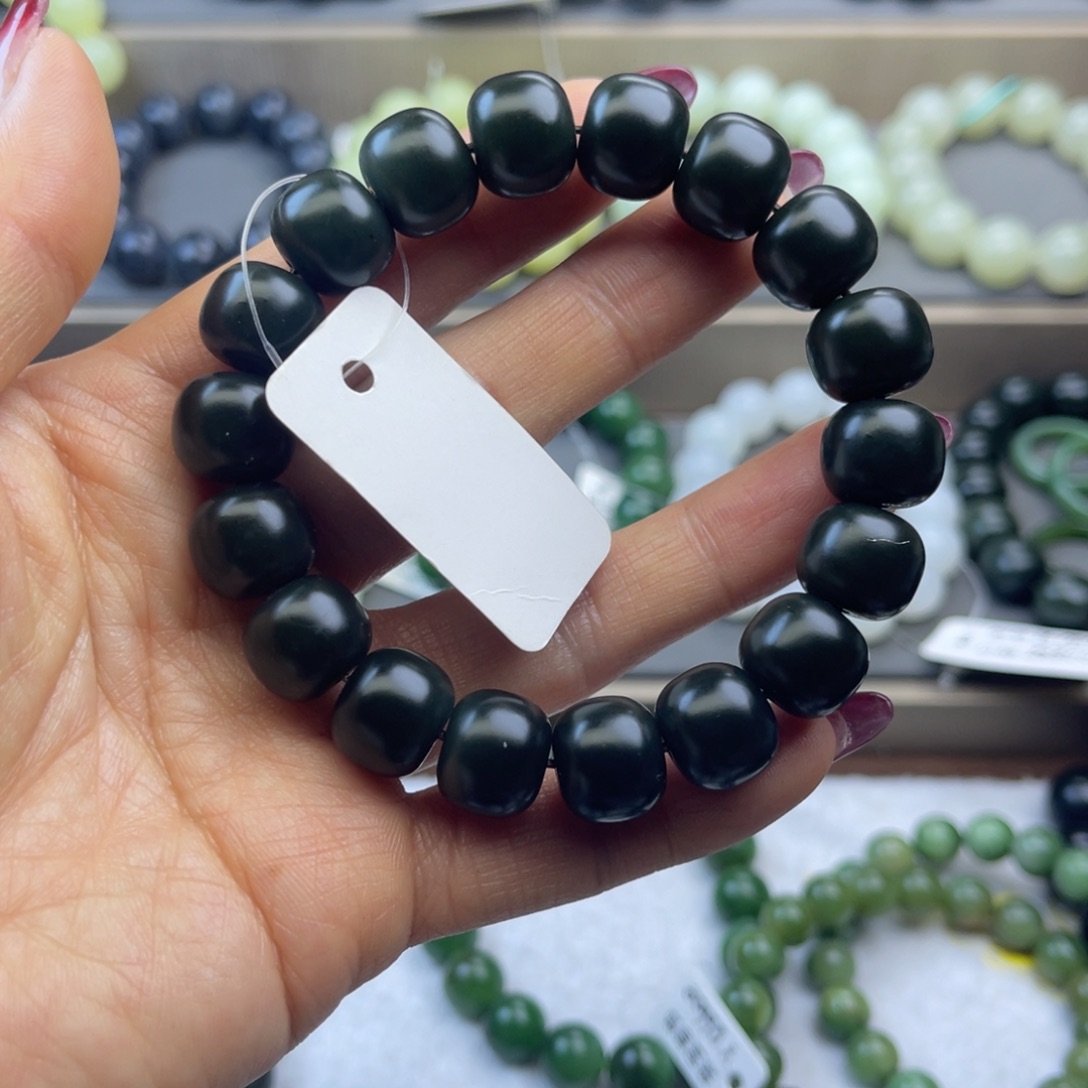 和田玉手链未镶嵌