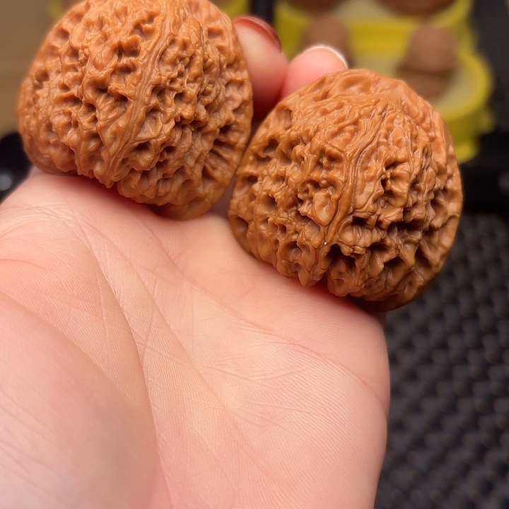 吊坠文玩核桃42高炮南疆石