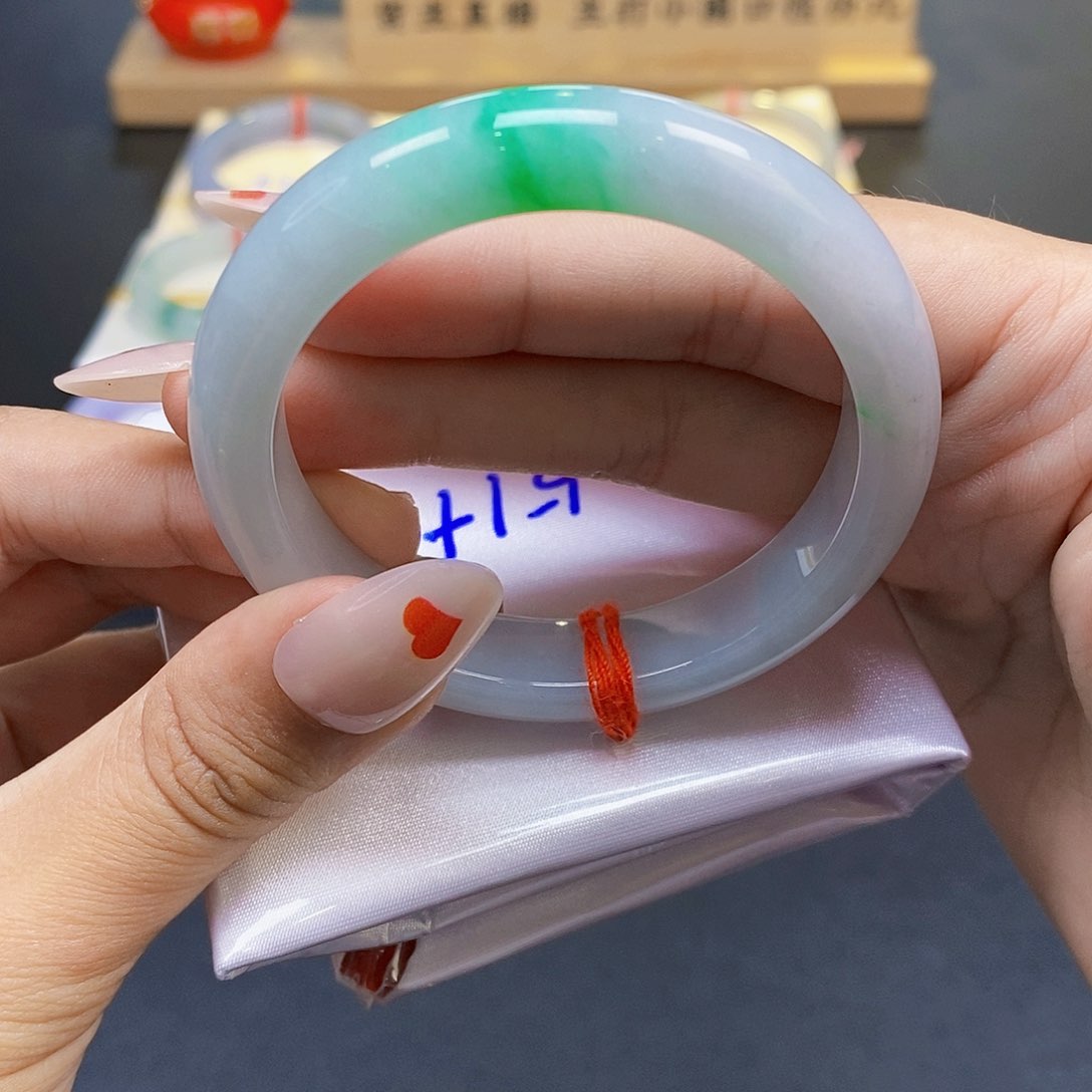 翡翠手镯未镶嵌7号