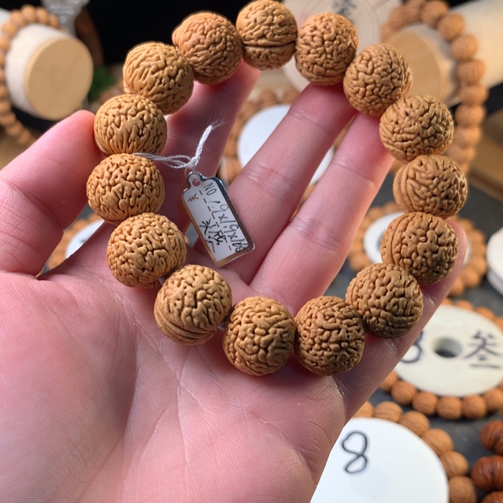 桃核手串龙鳞苹果圆