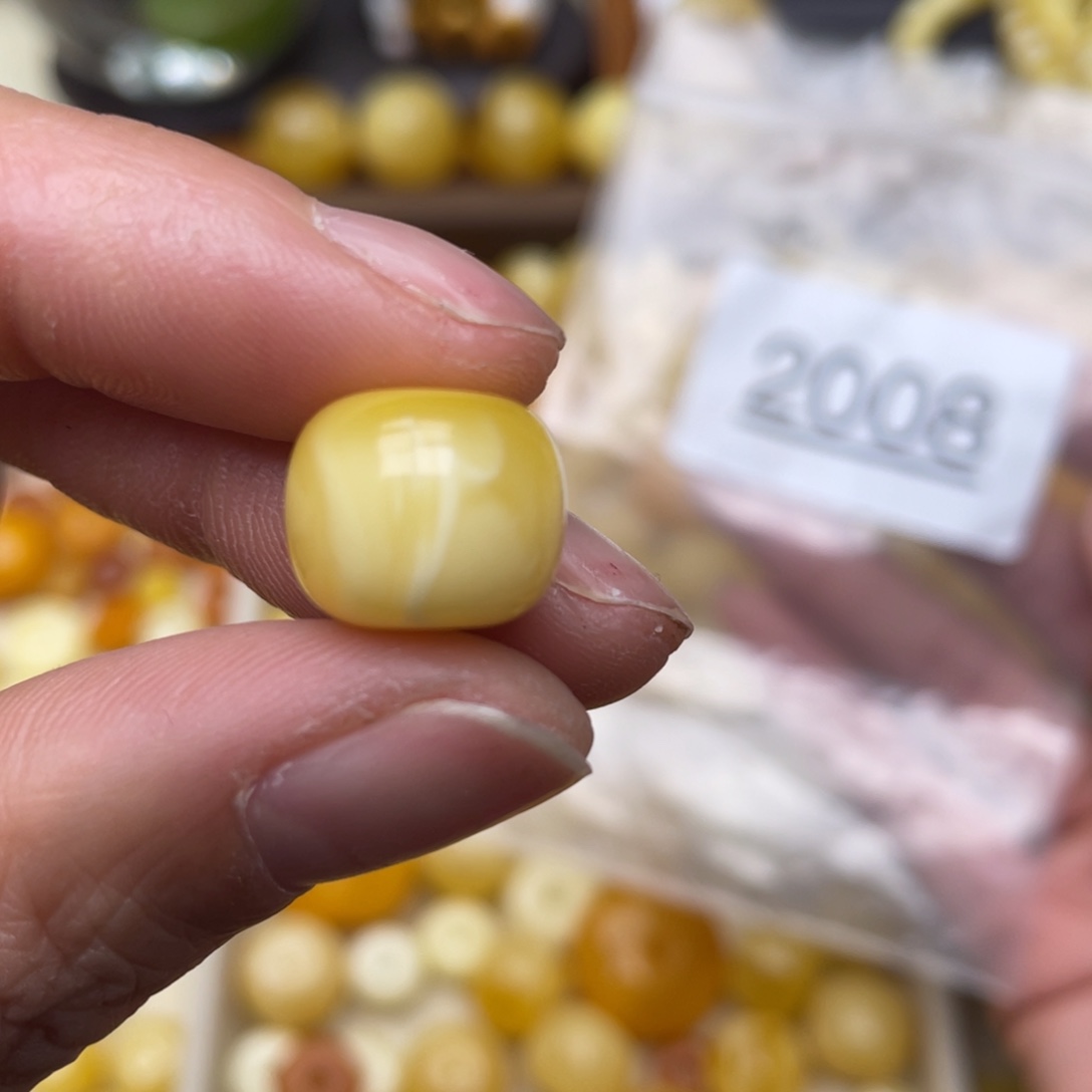 蜜蜡珠宝奇石未镶嵌13.2