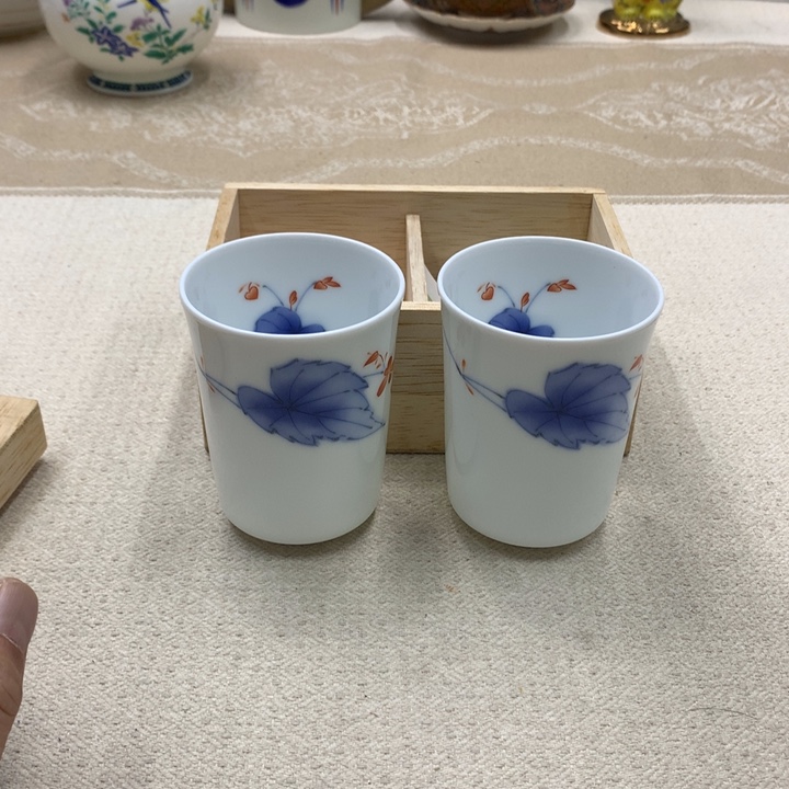 瓷片这点小说也没有