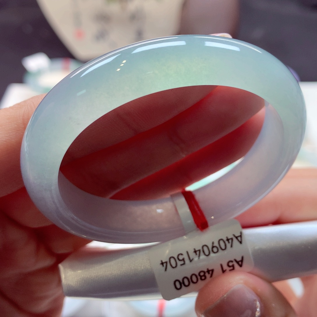 翡翠手镯未镶嵌v***莎贵妃77