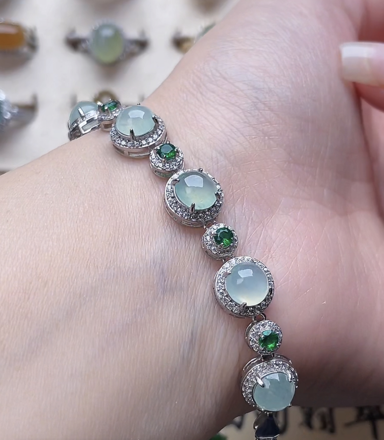 天然缅甸翡翠手链