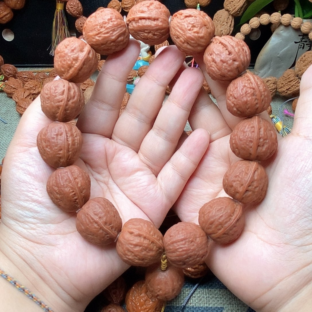 文玩核桃手串大光头手持