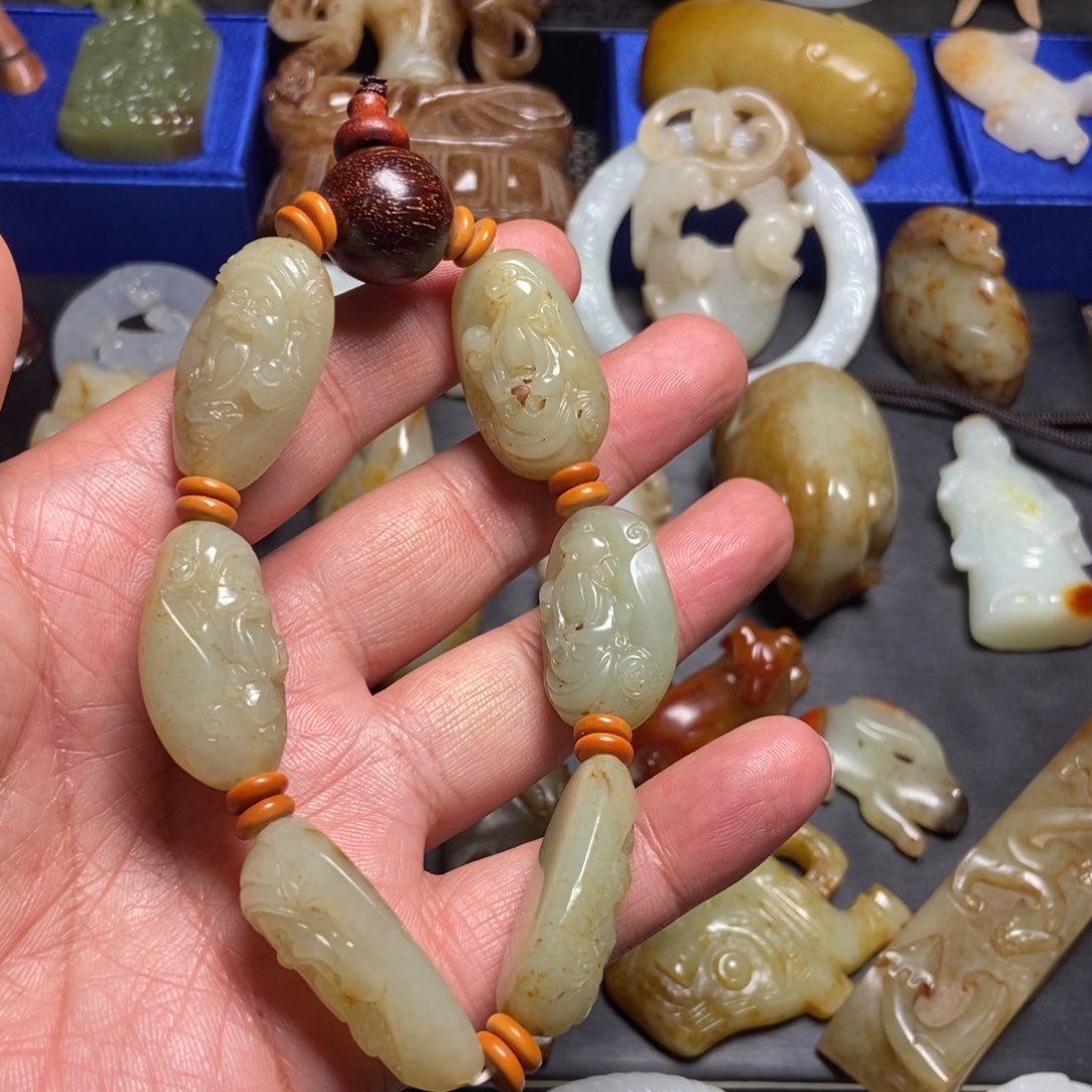 和田玉挂件未镶嵌