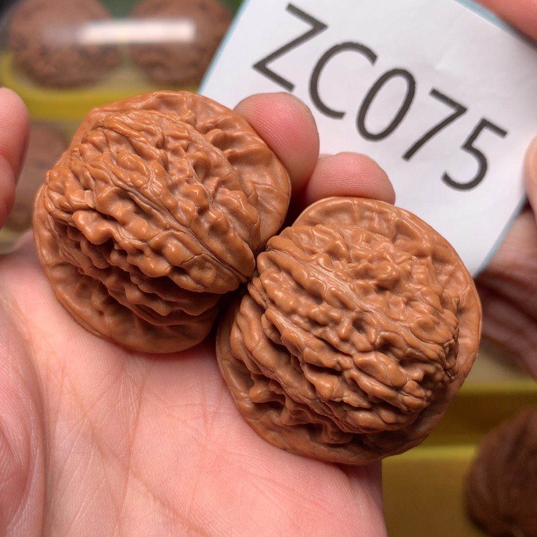 文玩核桃把件汉高楼38