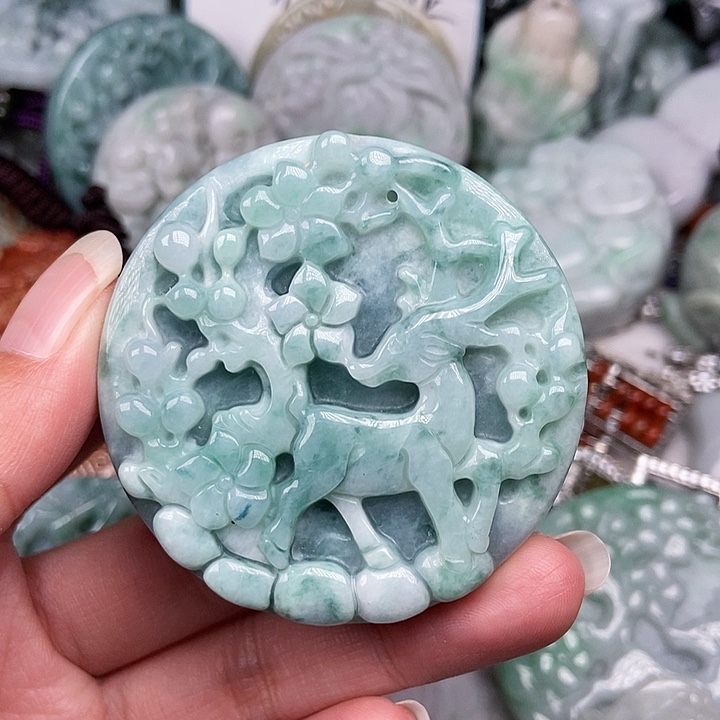 颈饰未镶嵌翡翠翡翠