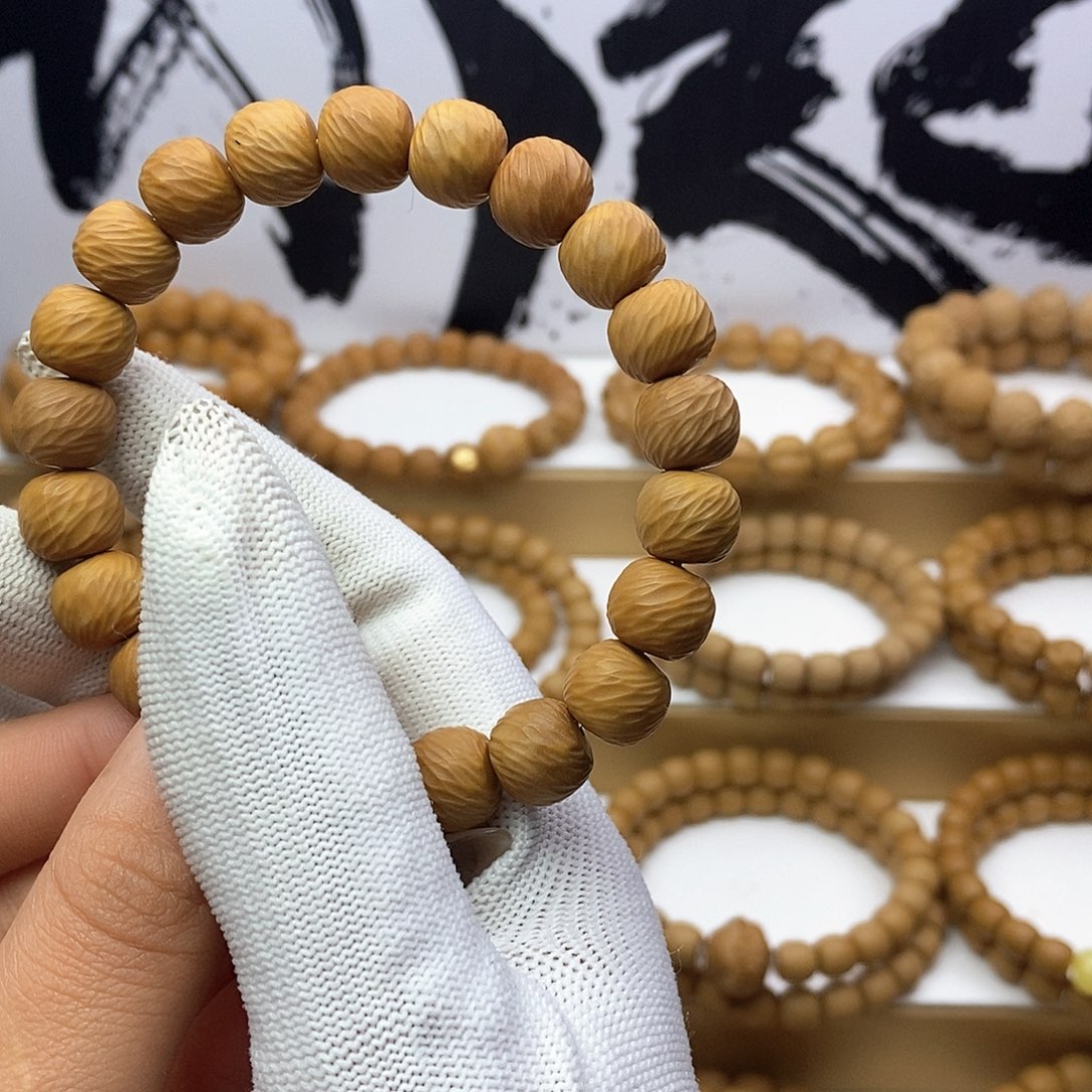 猴头核桃吊坠微瑕款云锦带学吧双金标70.1