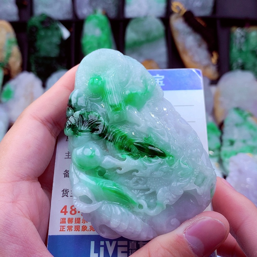 【闪购商品】翡翠颈饰未镶嵌挂件