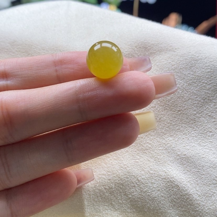 【闪购商品】翡翠颈饰未镶嵌秋月黄珠卡12.7