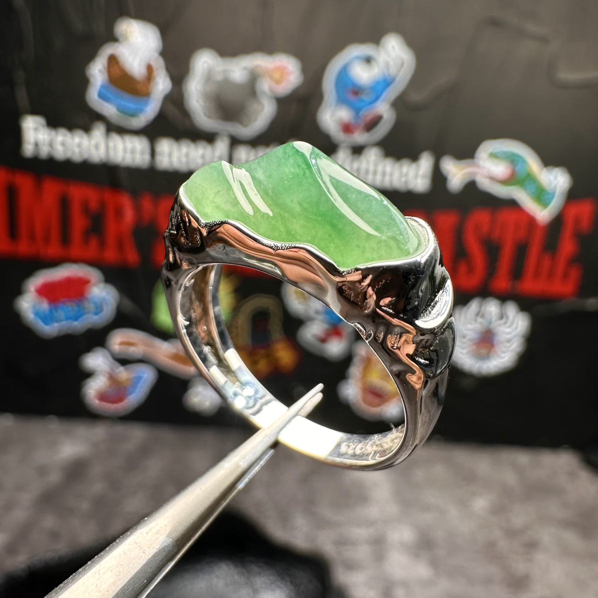 川 Mountains 木那冰晴马鞍戒指 天然缅甸翡翠 贡山商店