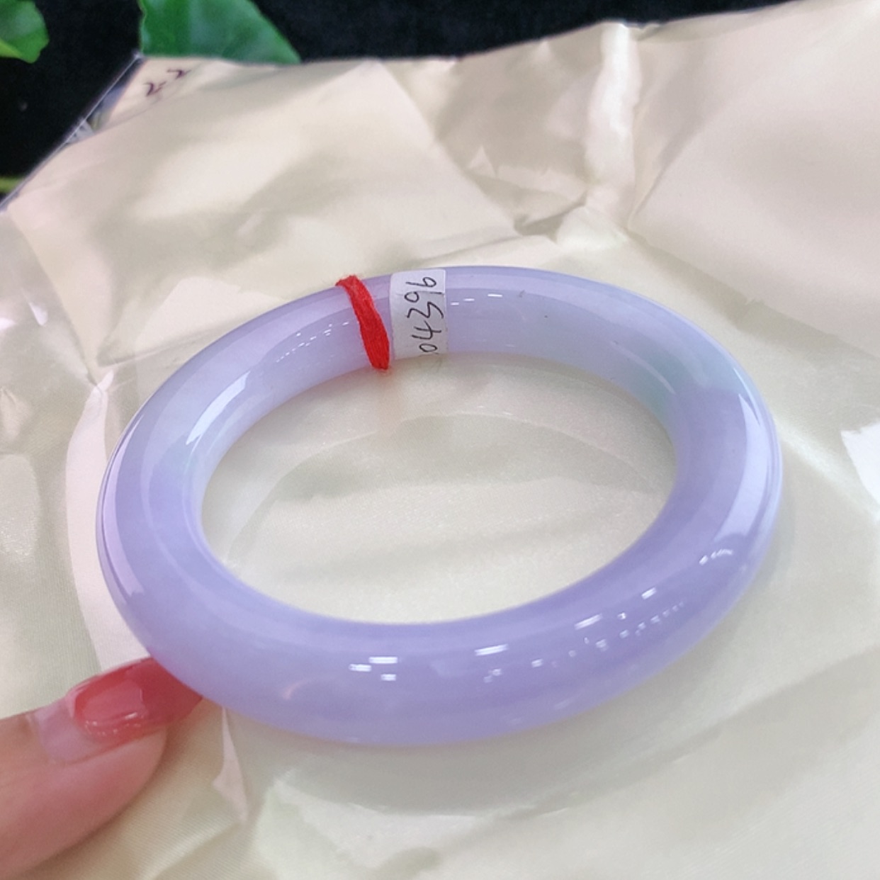 【闪购商品】翡翠手镯未镶嵌圈口57