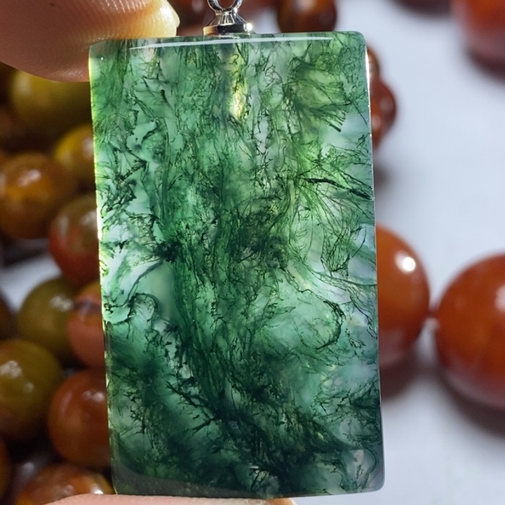 玛瑙/玉髓颈饰未镶嵌