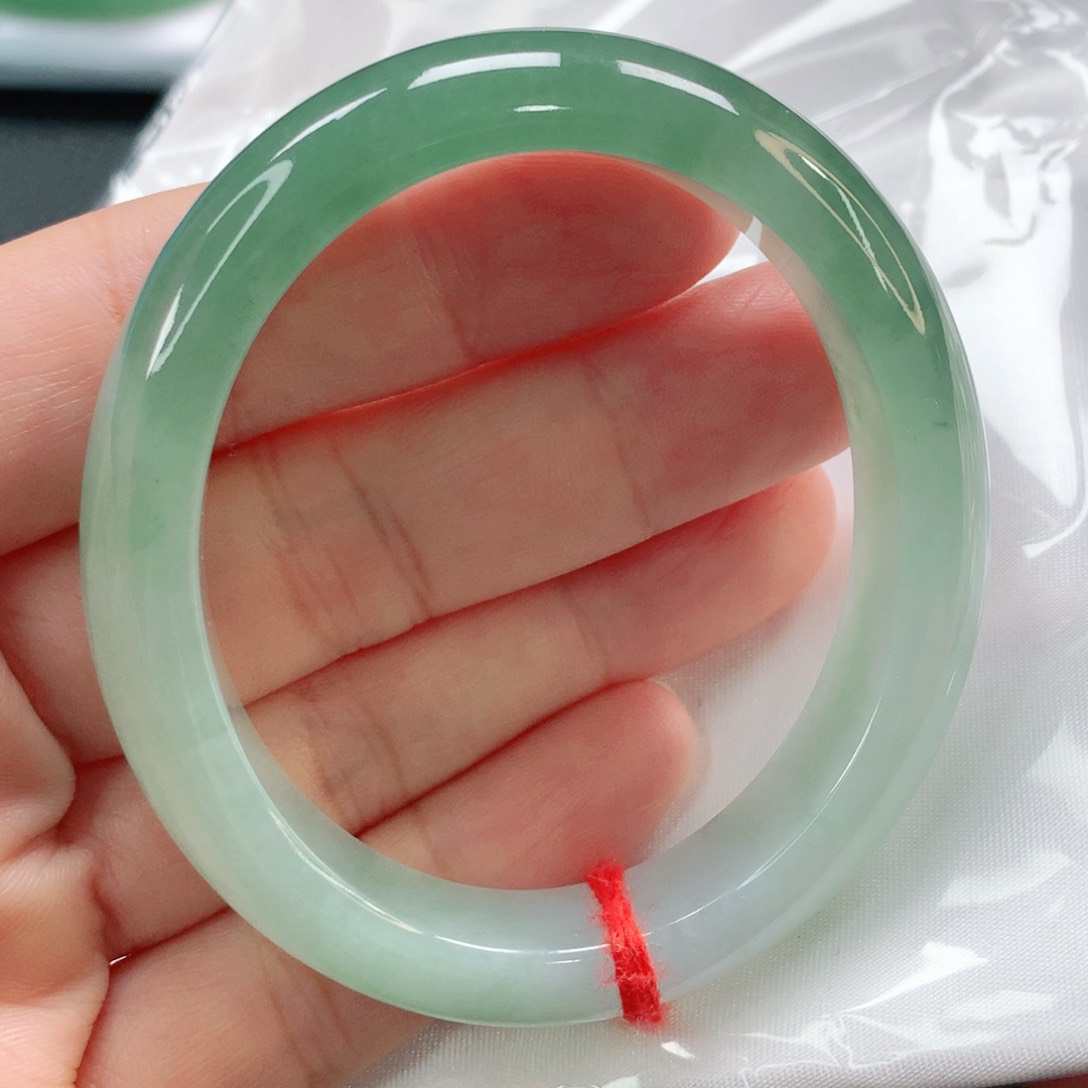 未镶嵌手镯翡翠54贵妃k