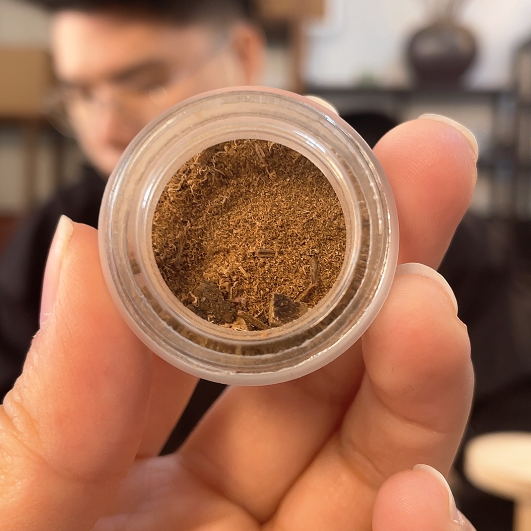 沉香沉香碎屑达拉干1g