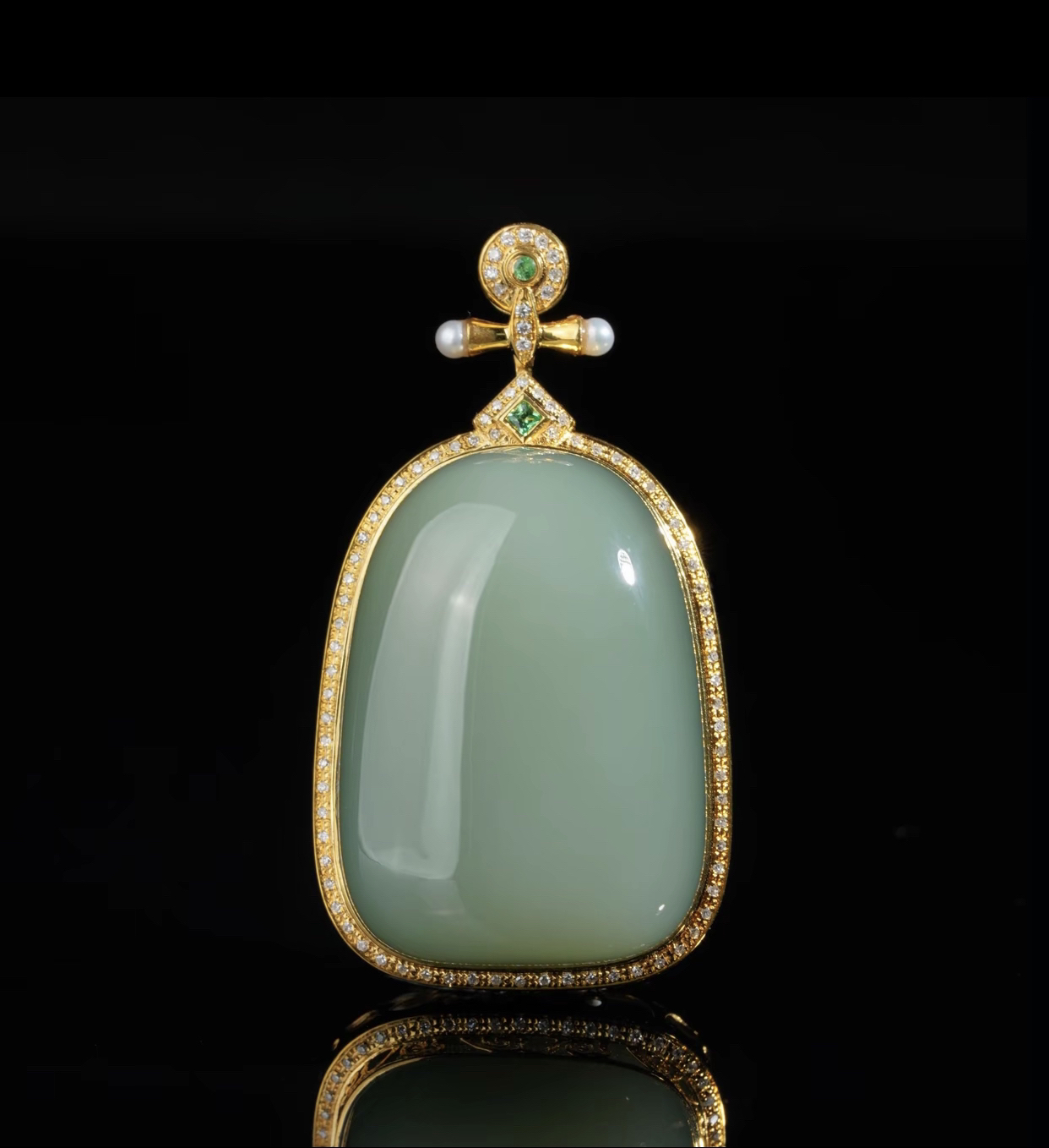 【华林同庆】华年| 18k金和田玉粉青无事牌 29*21*12mm不含链 LM09