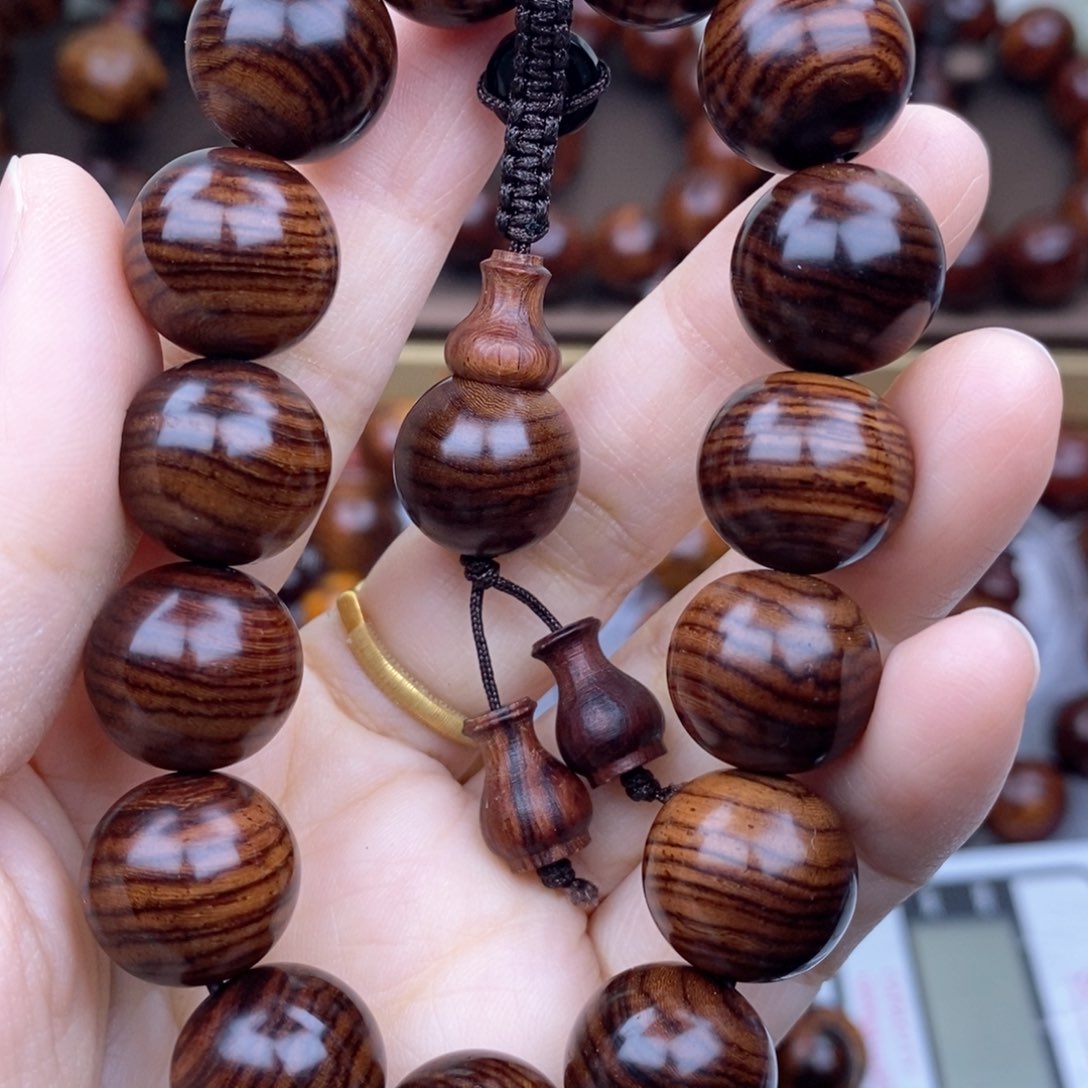 木黄花梨黄花梨黄花梨