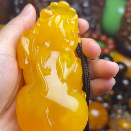 未镶嵌琥珀手串蜜蜡