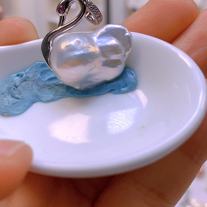 淡水珍珠颈饰合金