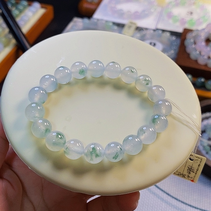 定制翡翠未镶嵌翡翠.