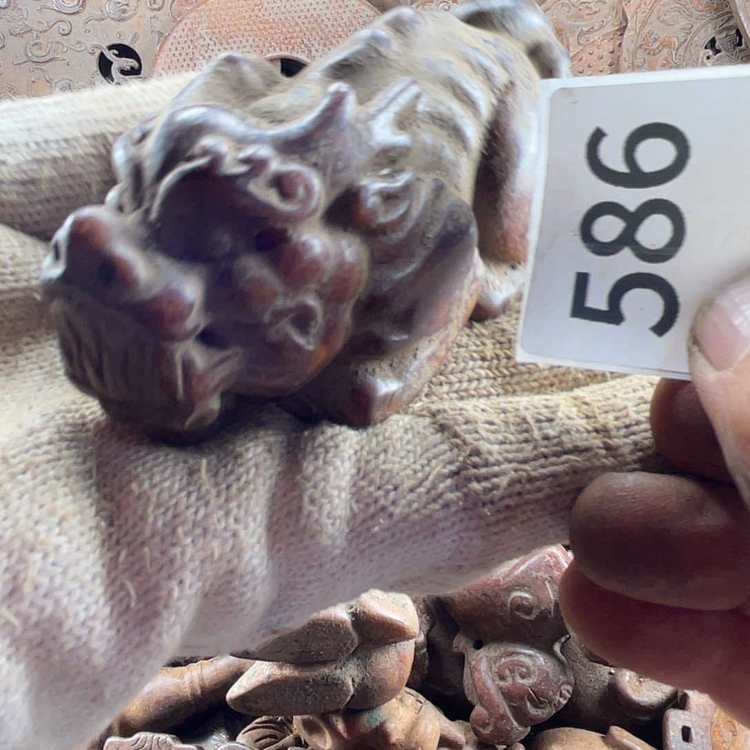 和田玉（糖玉）未镶嵌挂件